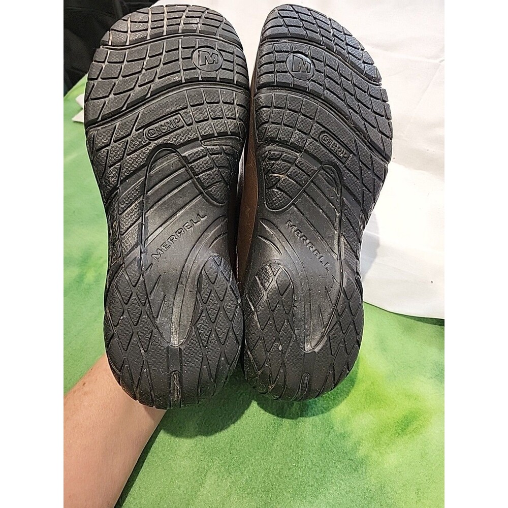 Merrell women's Size 11 Brown Leather Slip On Shoes In Very Good Condition - Picture 6 of 6